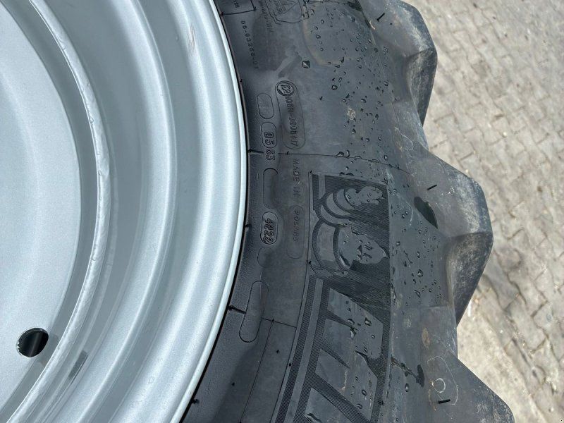 Michelin 480/65 R28