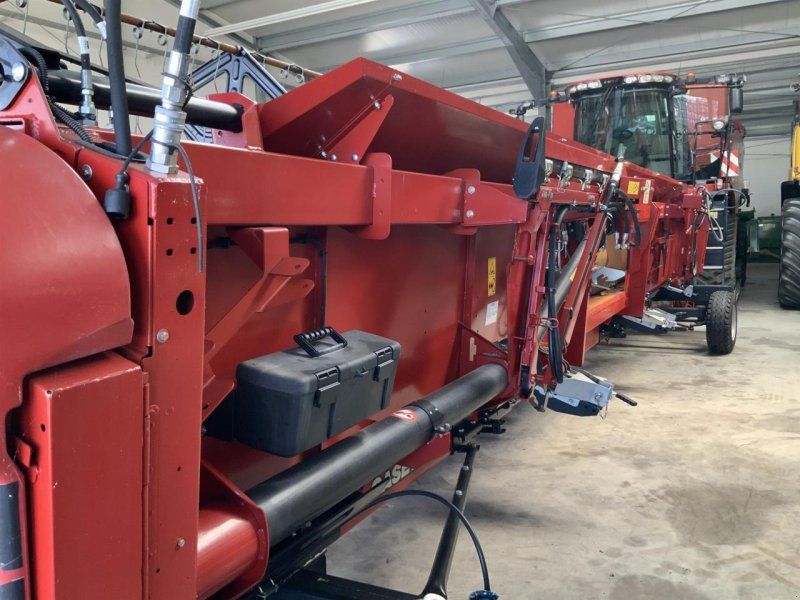 Case IH 3050 30 ft