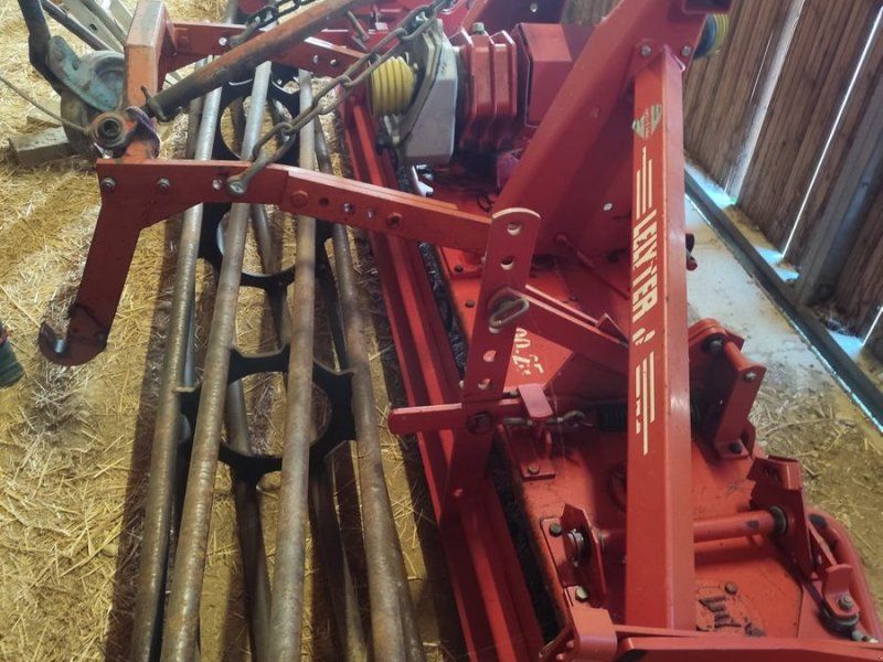 Lely Terra 300