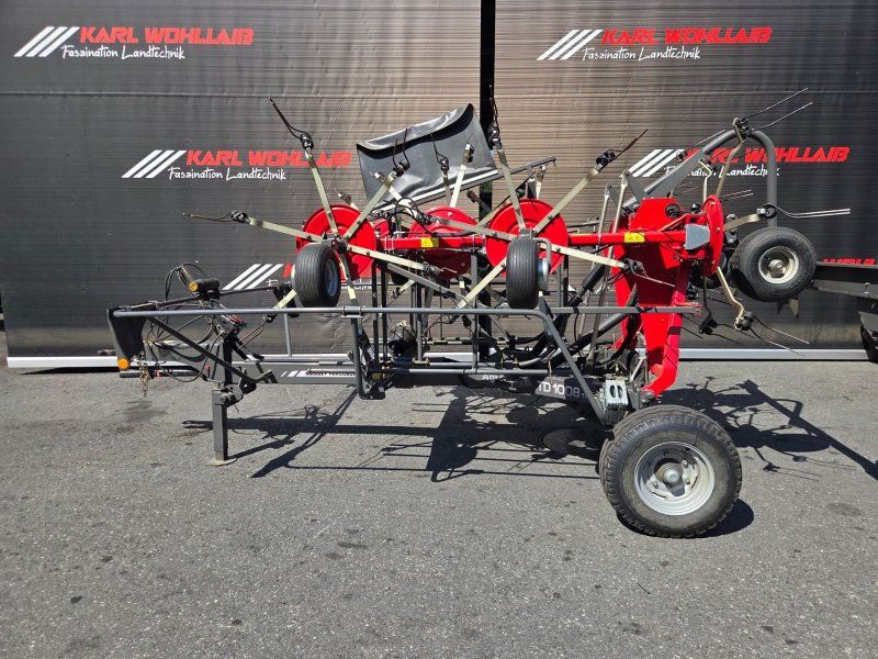 Massey Ferguson TD 1008 TRC
