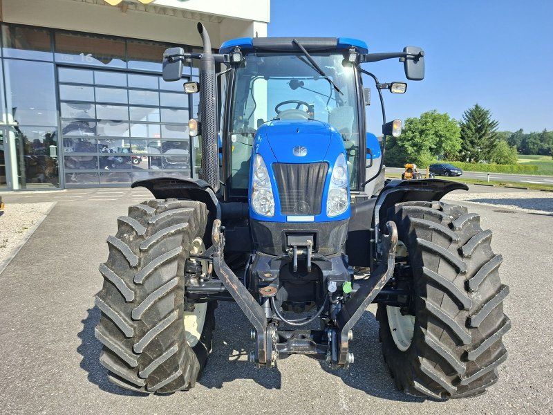 New Holland TS115A Delta