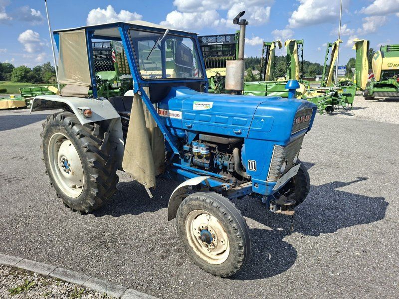 Ford 3000