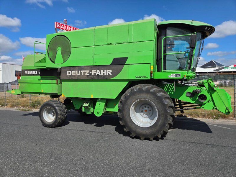 Deutz-Fahr 5690 HTS