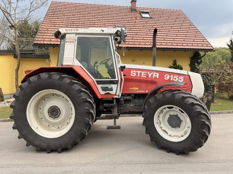 Steyr 9155AT