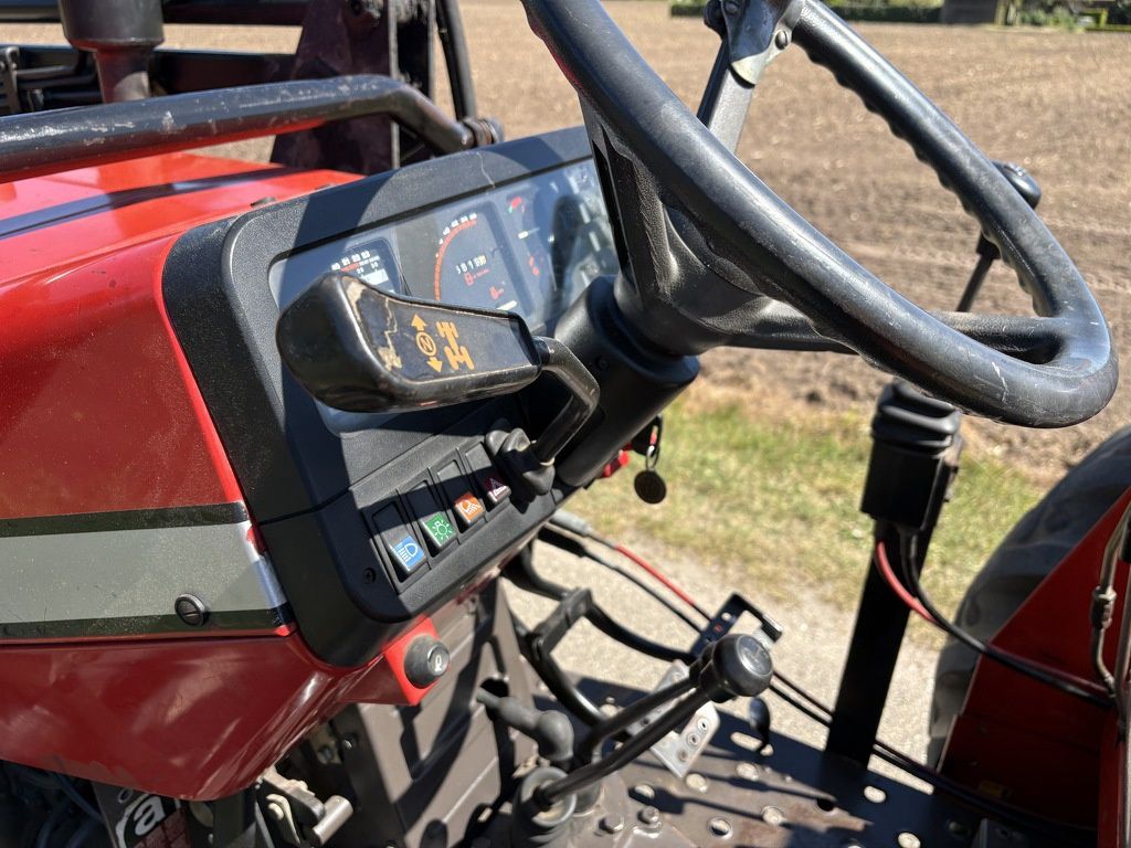Massey-Ferguson 362 cabrio met frontlader