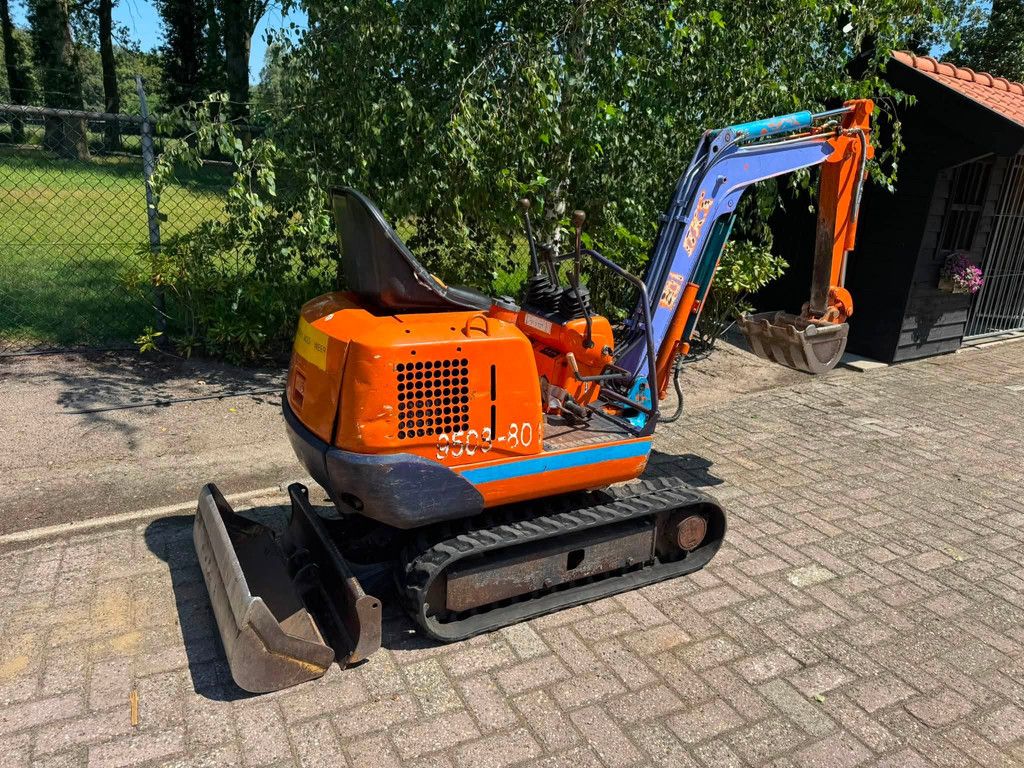 Hitachi EX8 Minigraver