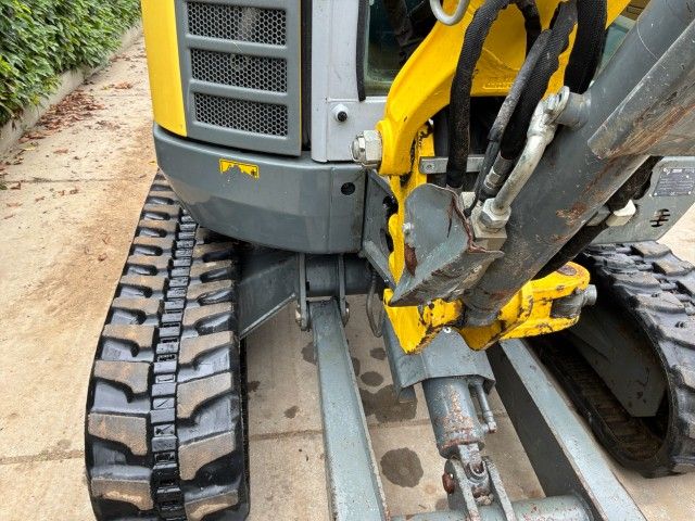 2020 Wacker Neuson EZ26 Mini Excavator