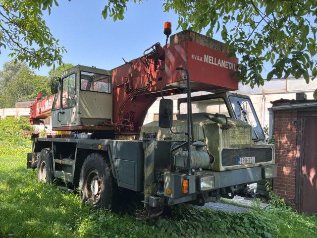 1992 PPM 280 ATT Telescopic Crane