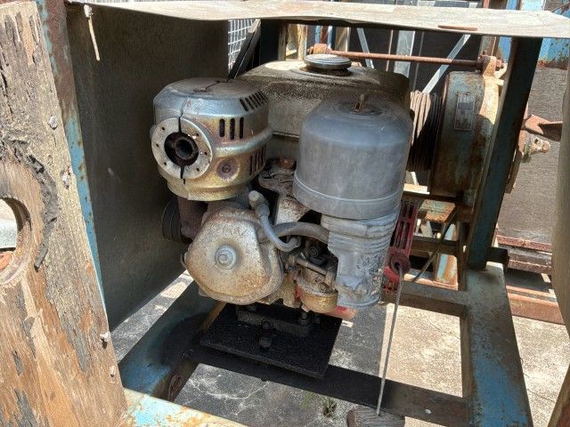1988 Bouwmat GL300B Construction Elevator