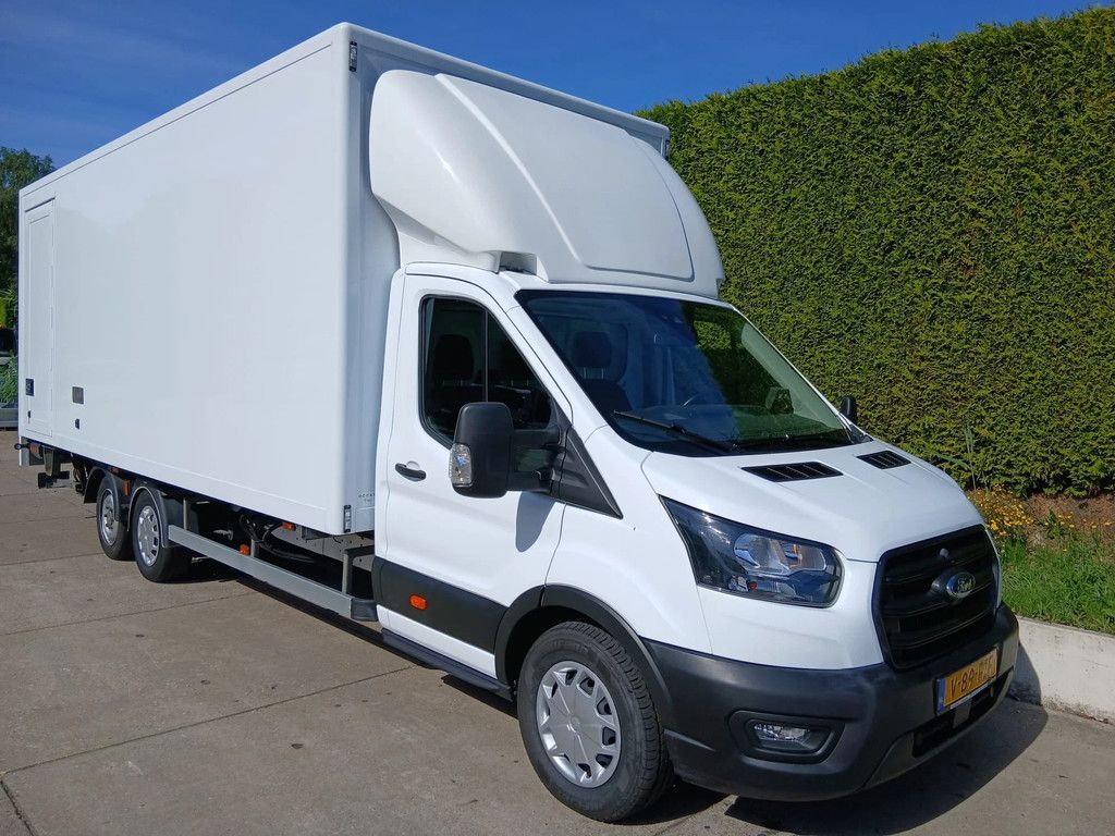 Ford Transit Gesloten clixtar 6,1 m.