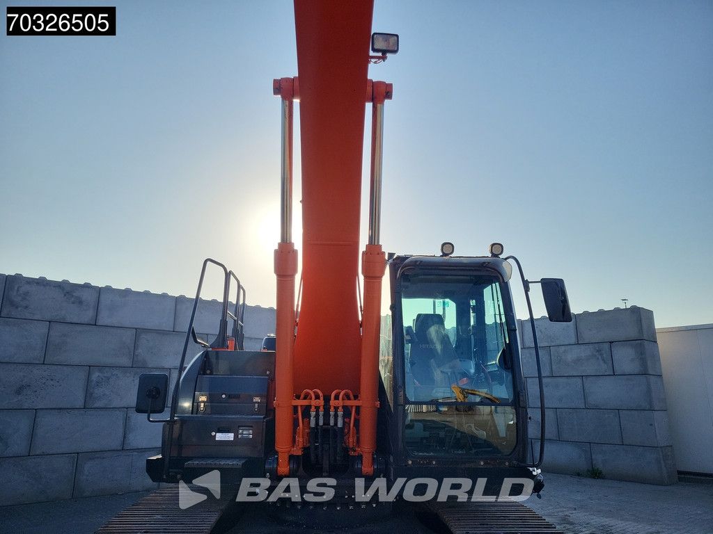 Hitachi ZX250 LC -6