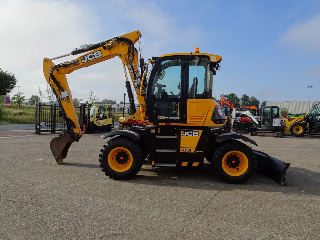 JCB 110W