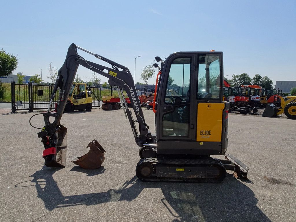 Volvo EC20