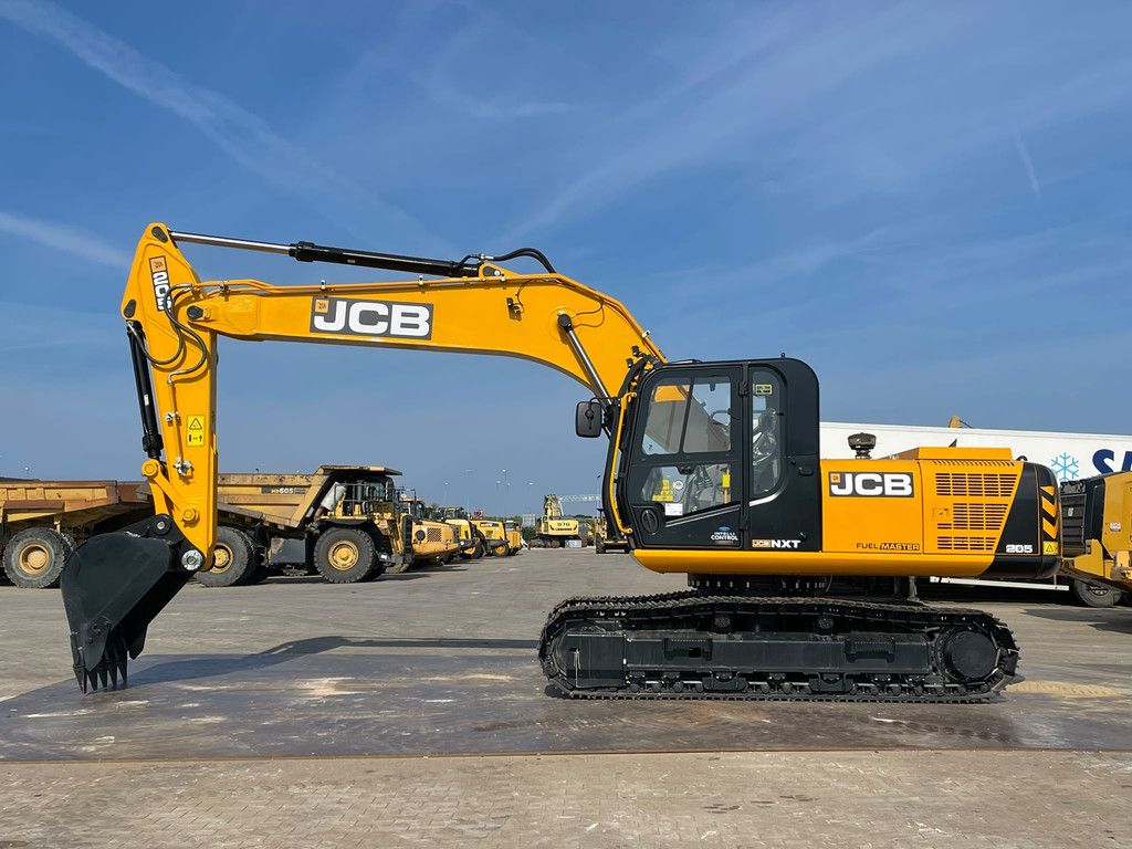 JCB 205
