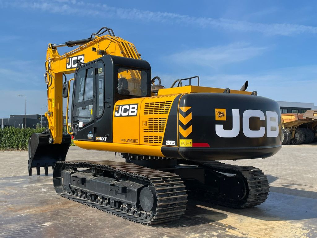 JCB 205