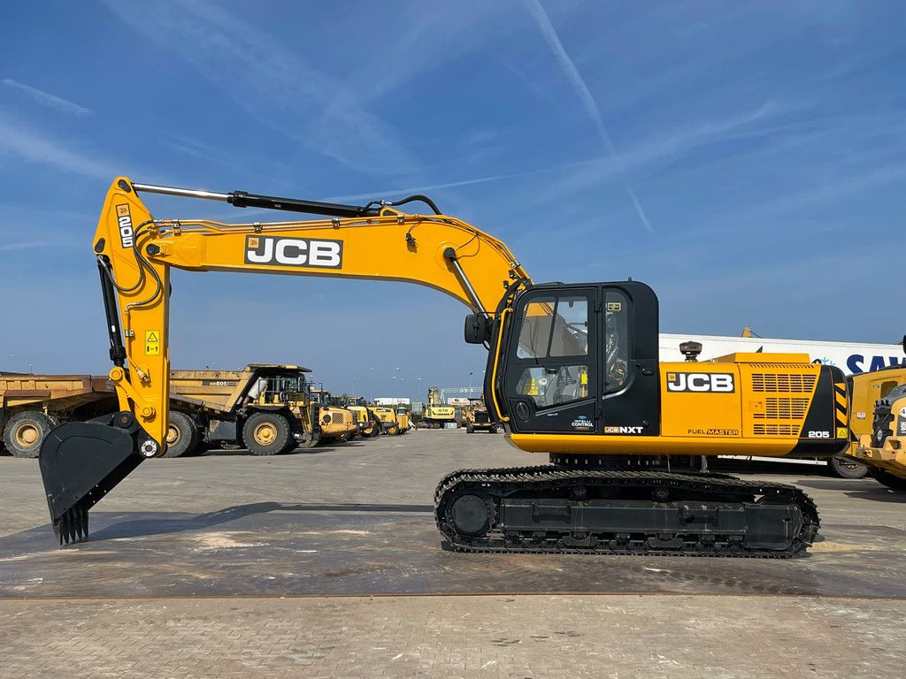JCB 205