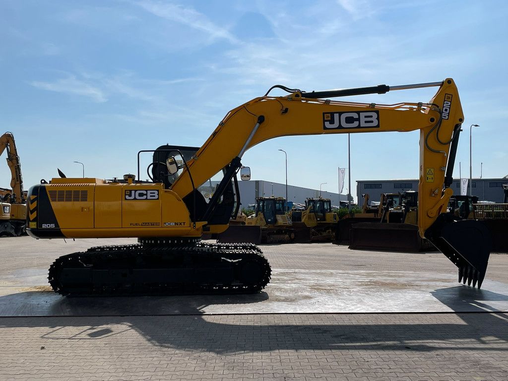 JCB 205