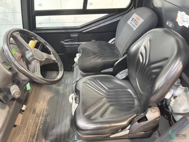 Tractors Electric Still R07-25 2012