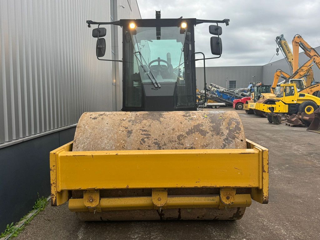 Caterpillar CS64B