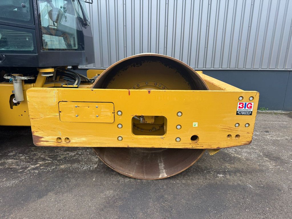 Caterpillar CS64B