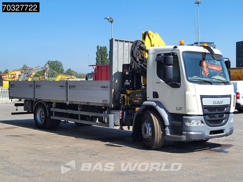 DAF LF 250 4X2 Hyva Crane Remote Euro 6