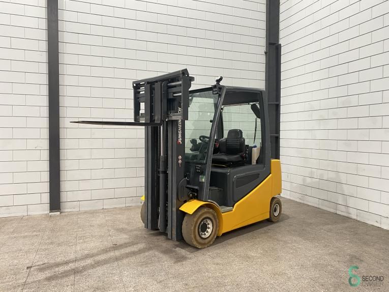Heftrucks Elektrisch Jungheinrich EFG 425k 2015