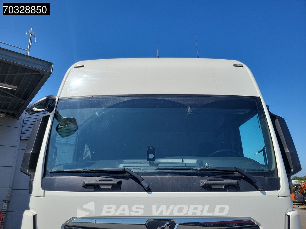 MAN TGX TGX 18.470 4X2 GX NL-Truck APK 02-2027 2x Tanks