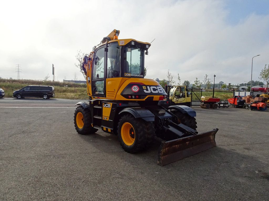 JCB 110W