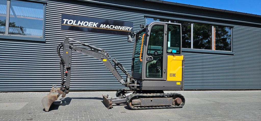 Volvo EC18