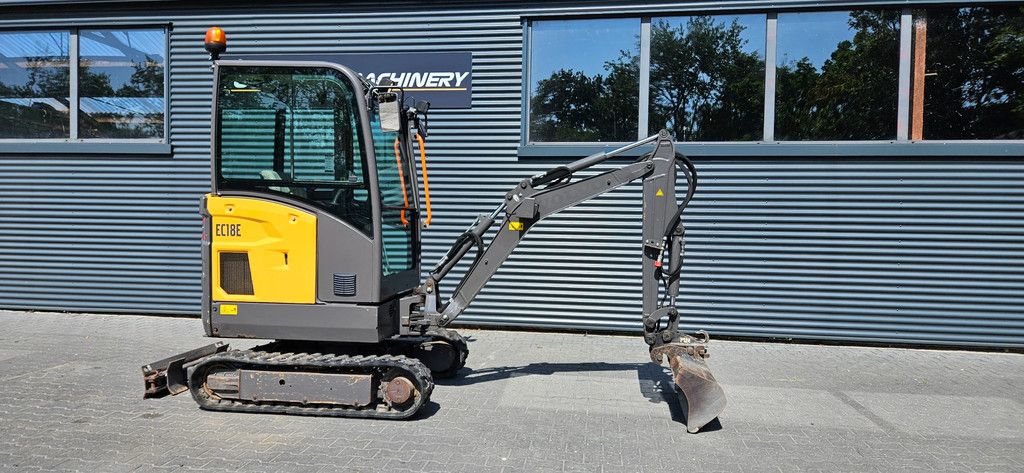 Volvo EC18