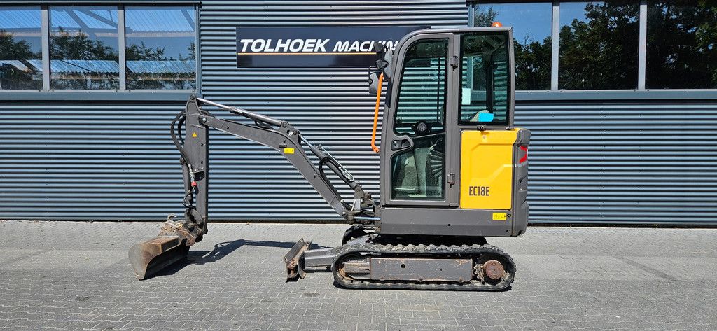 Volvo EC18