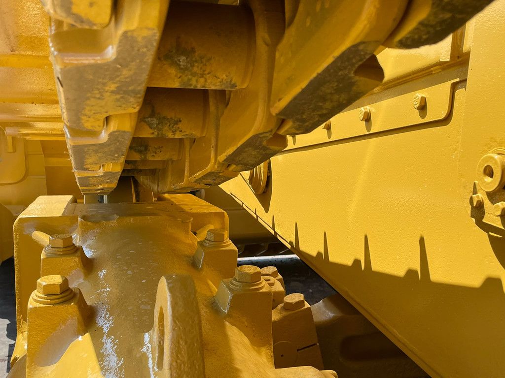 Caterpillar D8T - CE / EPA