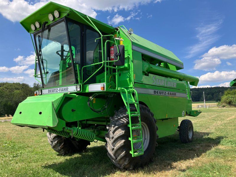Deutz-Fahr Starliner 4045 H + 2x Schneidwerk + Transportwagen RAPS