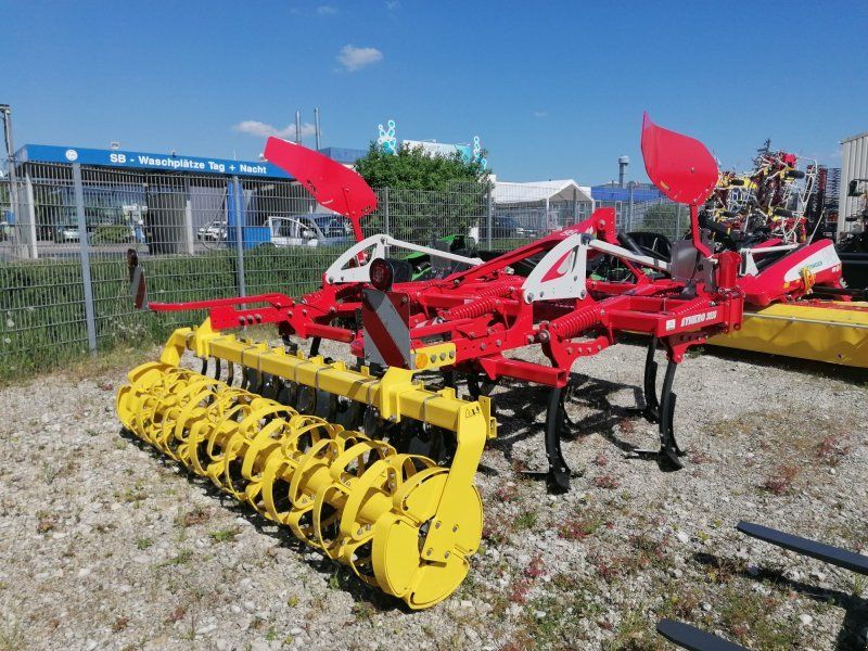 Pöttinger Synkro 3030 NOVA mit Conoroll