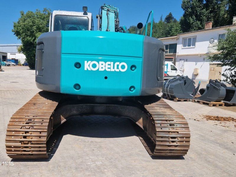 Kobelco SK235SR