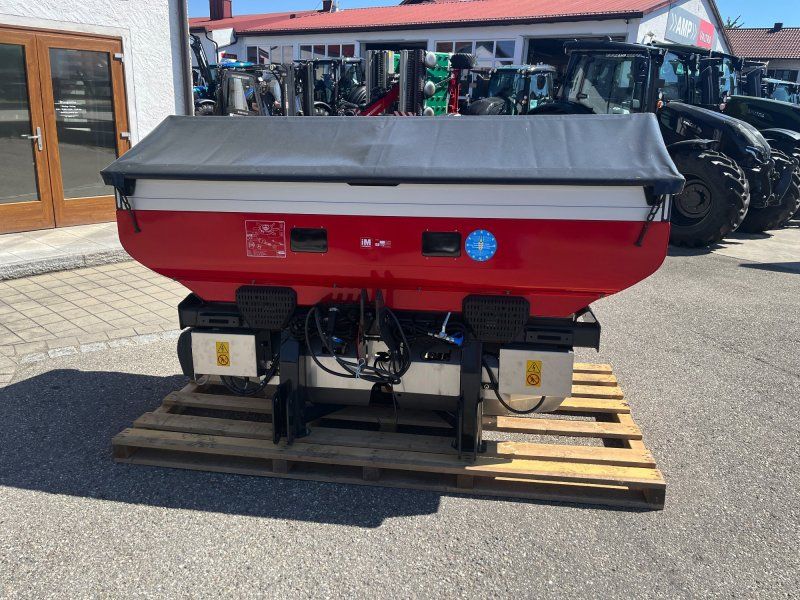 Kverneland Exacta CL 1300 Geospread