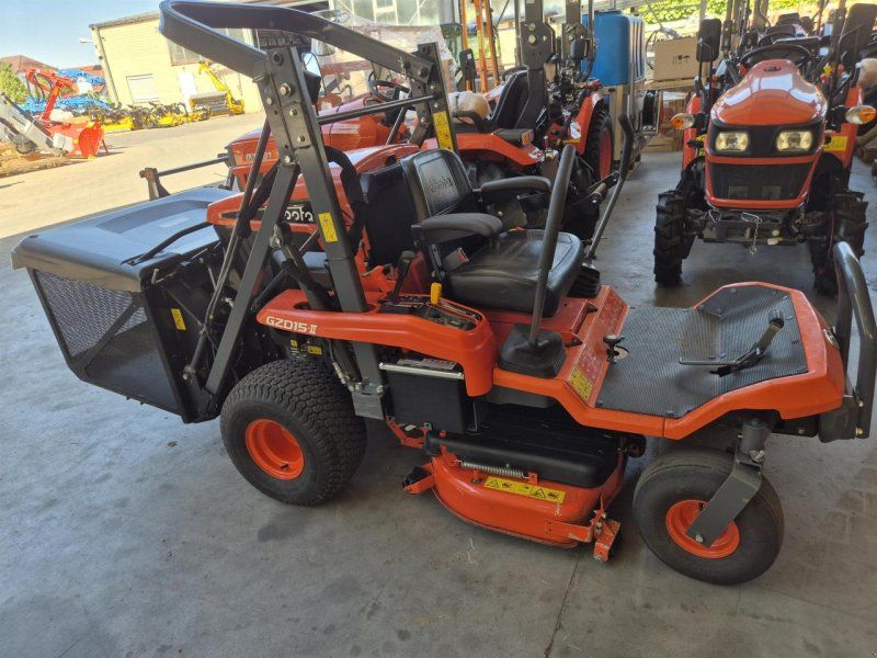 Kubota GZD15 HD-3 Zeroturn + Hochentleerung