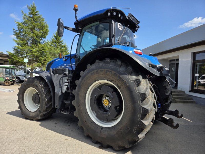 New Holland T7.275
