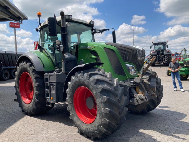 Fendt 828 Vario Profi Plus