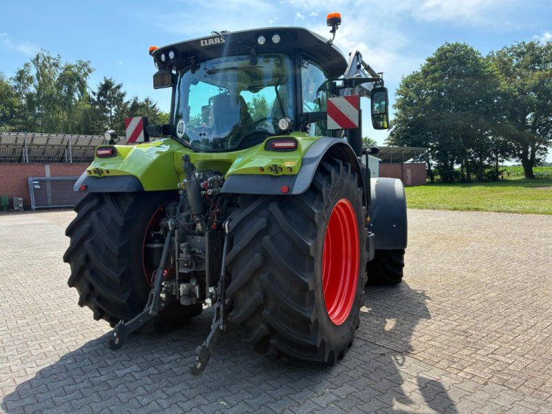 Claas Arion 660 Cmatic