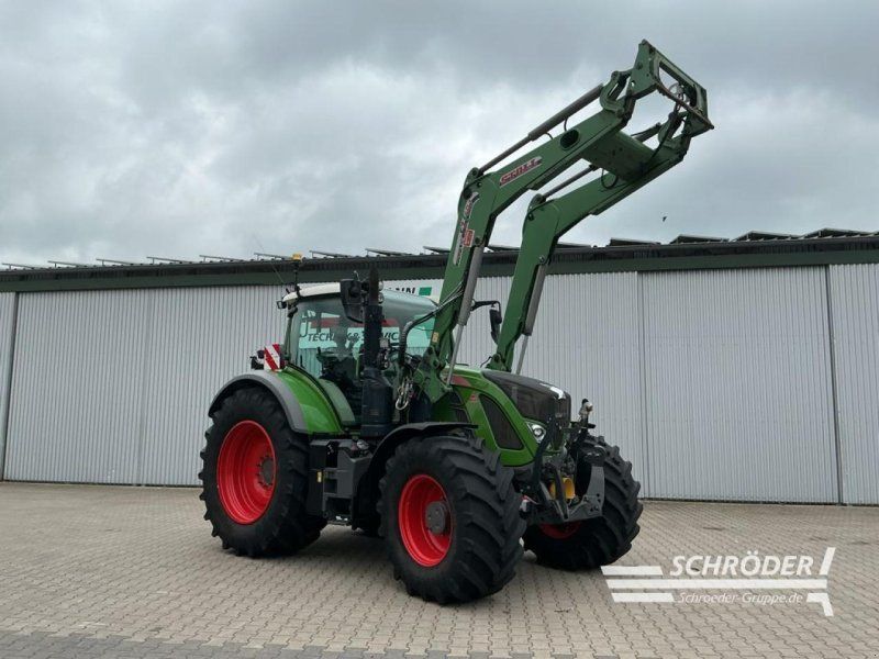 Fendt 718 VARIO S4 POWER PLUS