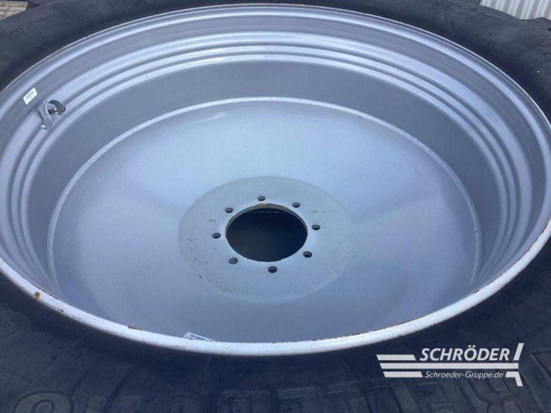 PFLEGEBEREIFUNG 460/85 R30 / 480/80 R46