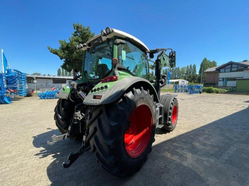 Fendt 516 Vario SCR