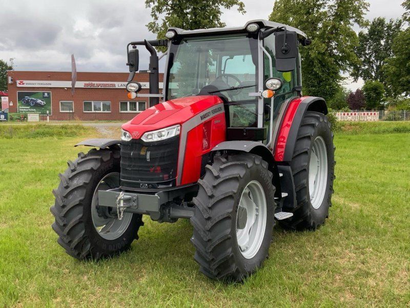 Massey Ferguson 5M.95 Dyna-4