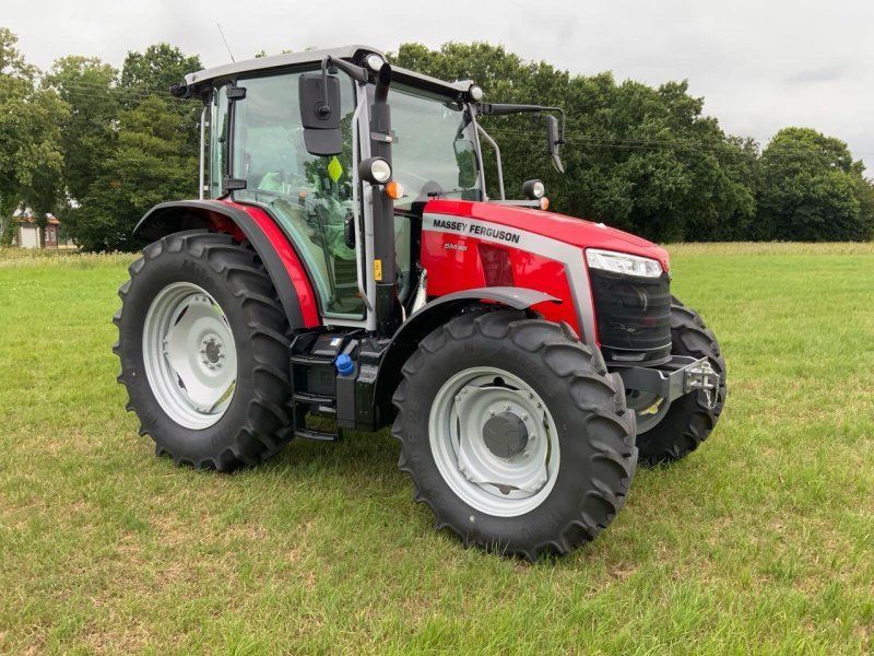 Massey Ferguson 5M.95 Dyna-4