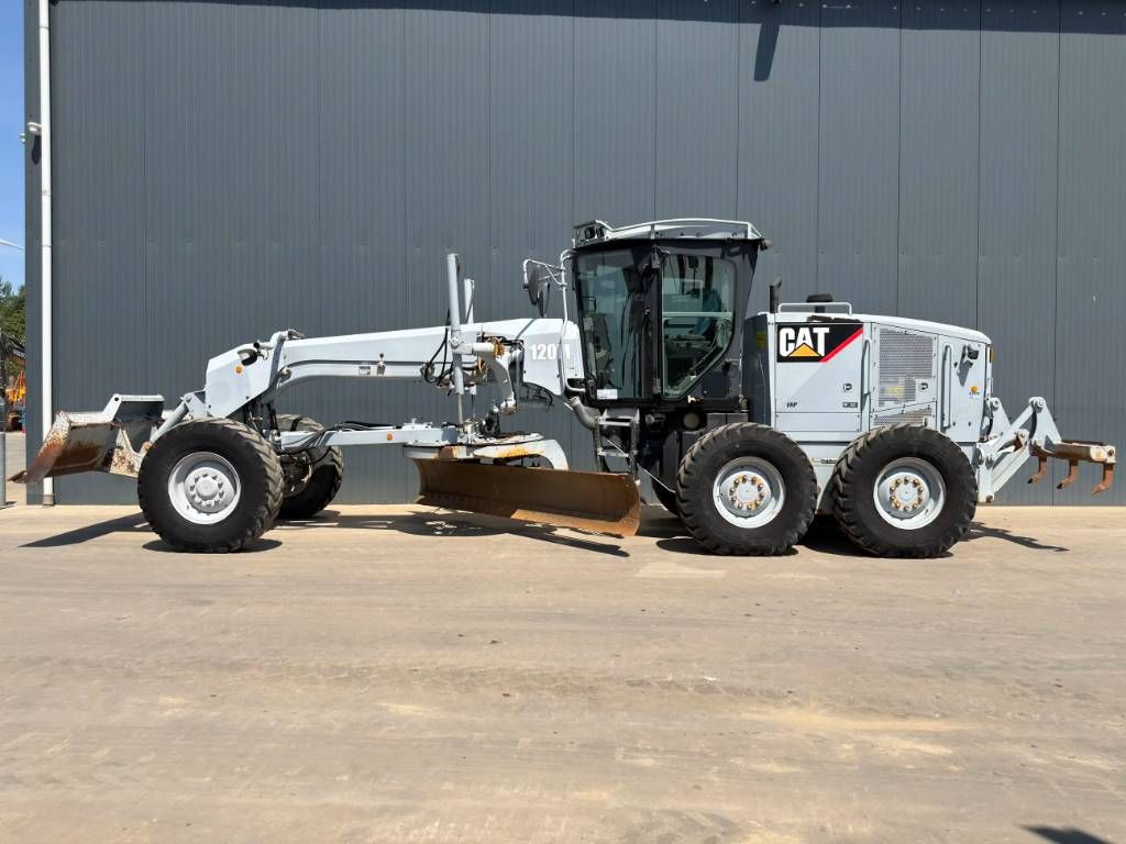 CAT 120M - CE