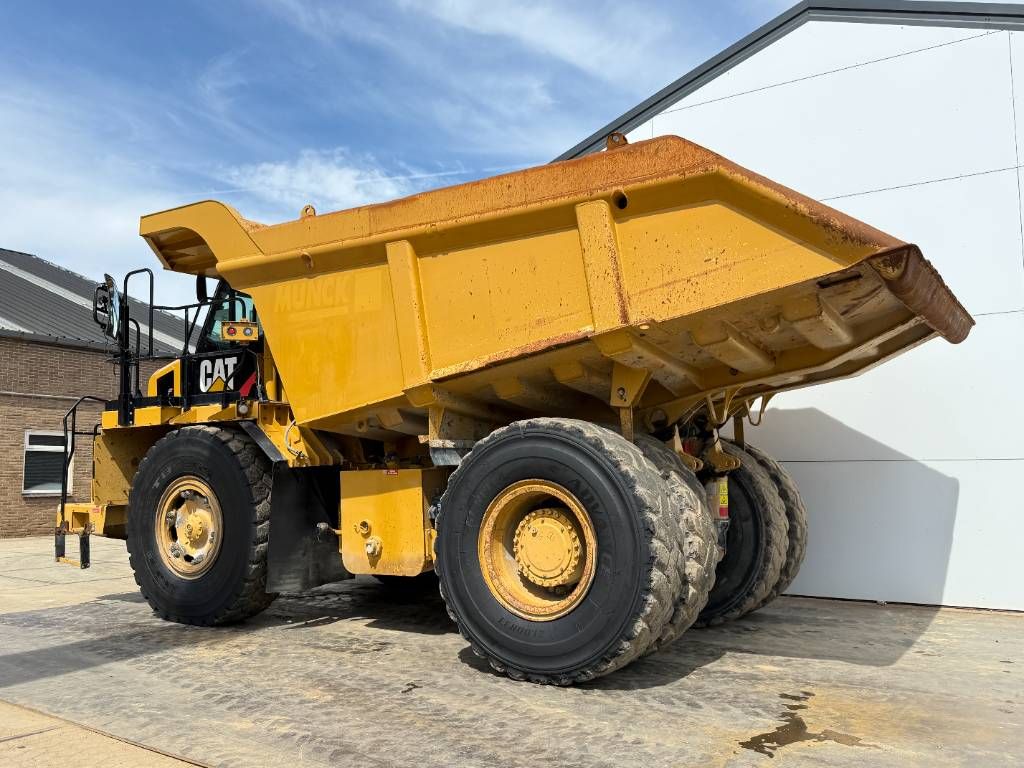 CAT 772G - Automatic Greasing / Body Heating