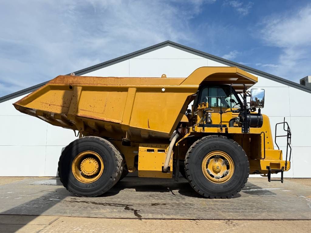 CAT 772G - Automatic Greasing / Body Heating
