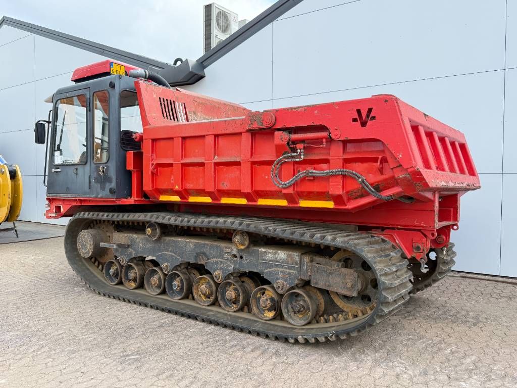 Mitsubishi LD700 - Dutch Machine / Pressurised Cabin
