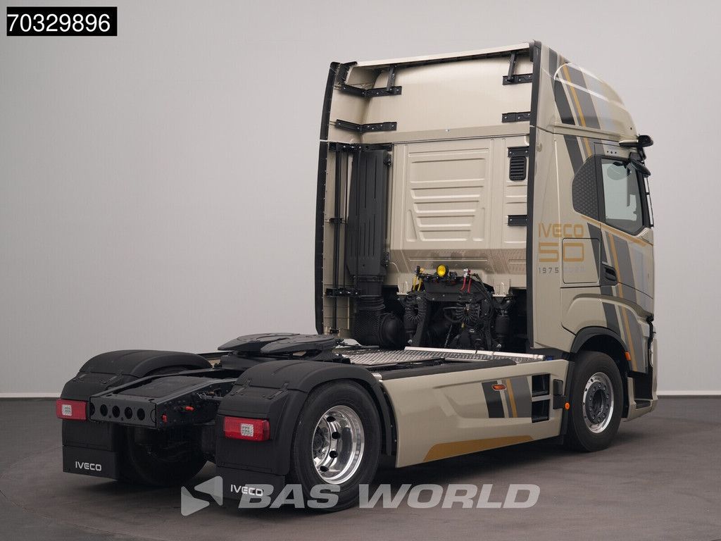 Iveco S-Way 500 4X2 NEW! 50 year anniversary! Full air HPEB 2x tanks Parking AC Alcoa